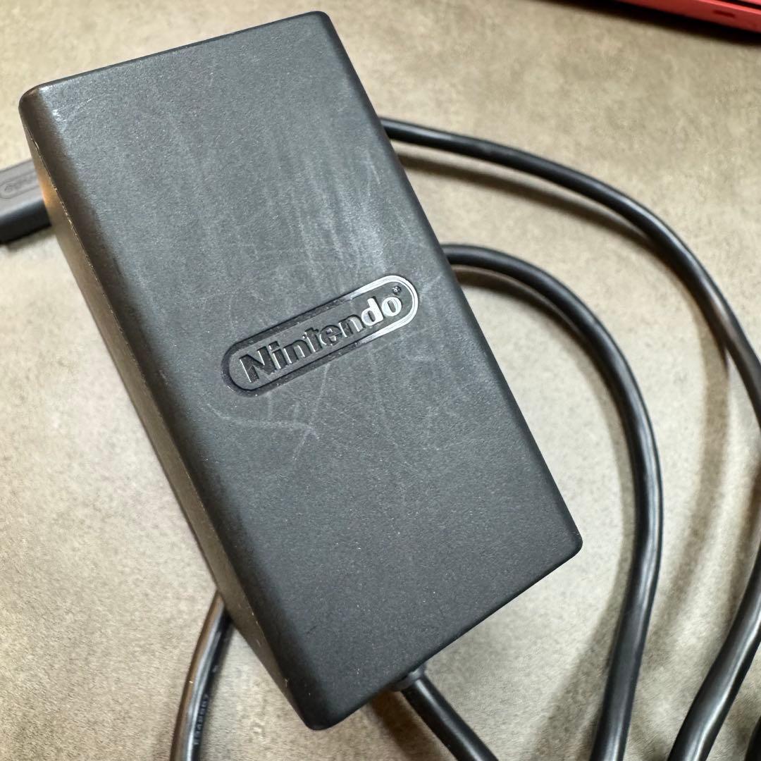 Nintendo Switch Liteコーラルとあつまれどうぶつの森