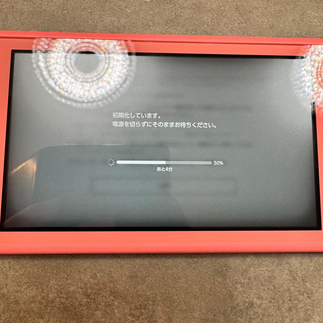 Nintendo Switch Liteコーラルとあつまれどうぶつの森