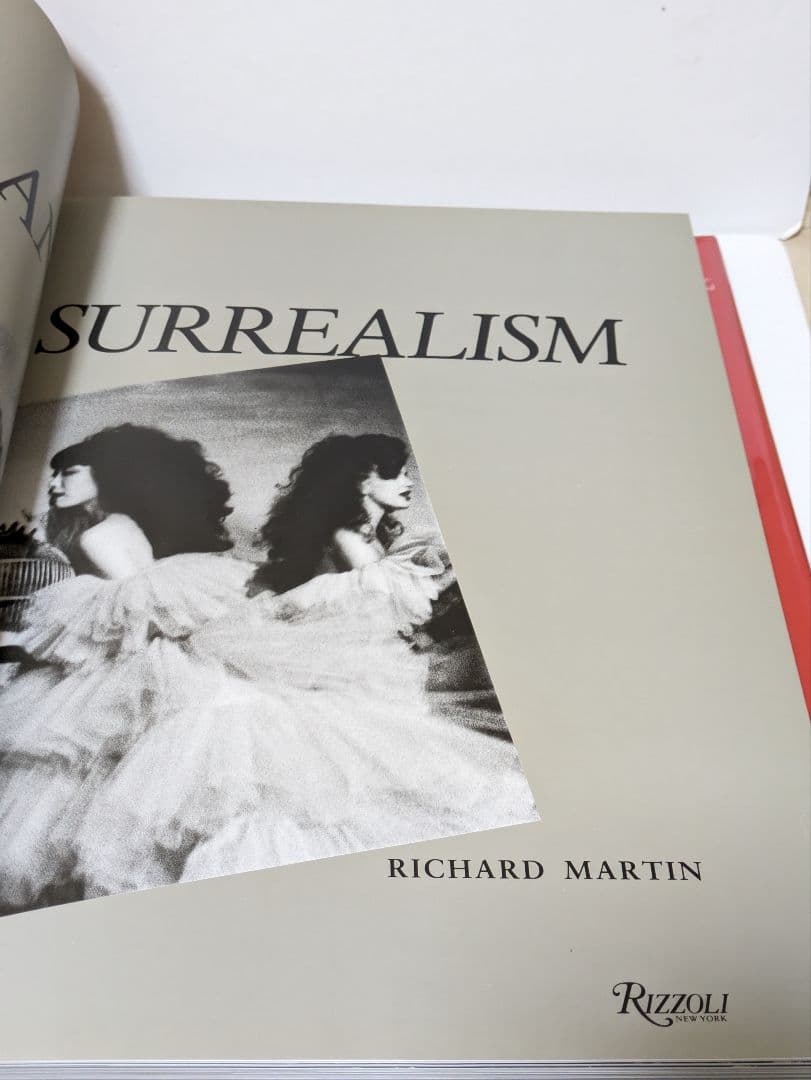 ファッションとシュルレアリスムリチャード・マーティン 著　洋書　ハードカバー