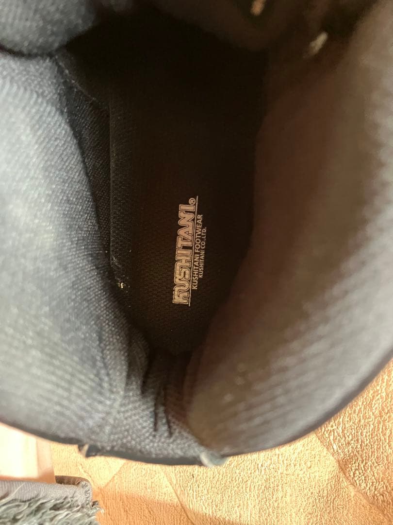 クシタニ K-4566 フローシューズ 28.0 cm