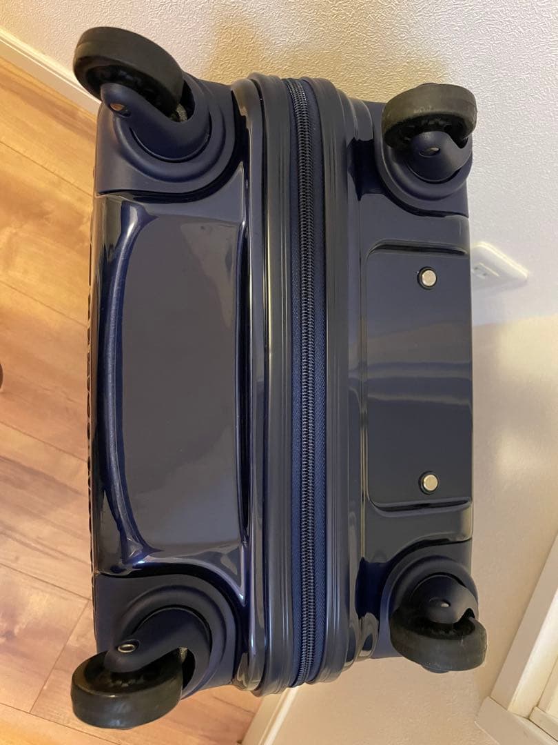 サマンサタバサ　キャリーケース