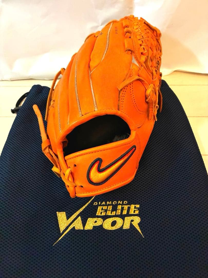 Nike Diamond Elite Vapor グローブ オレンジ