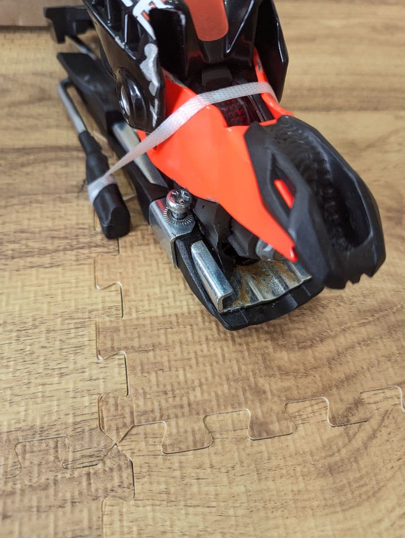 美品　MARKER XCOMP 24