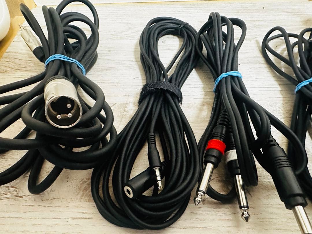 Amleth　ベリンガー ミキサー XENYX 802 & UM2 ケース