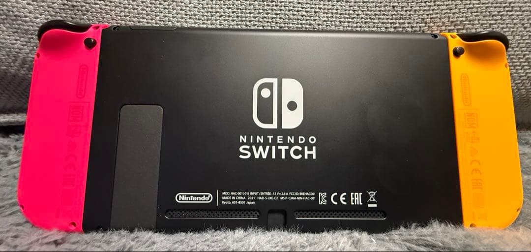 Nintendos Switch 本体　美品