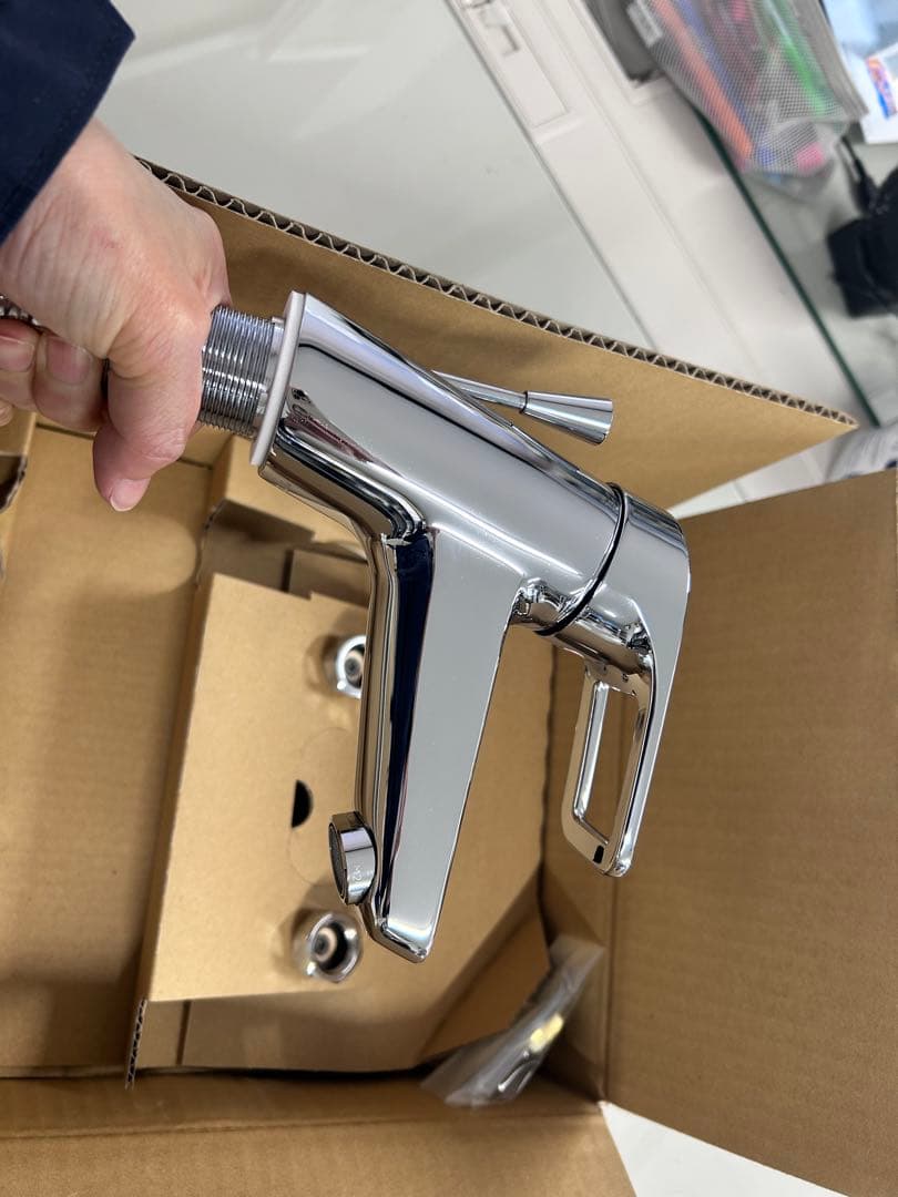 新品　TLHG31EF クロムメッキ水栓