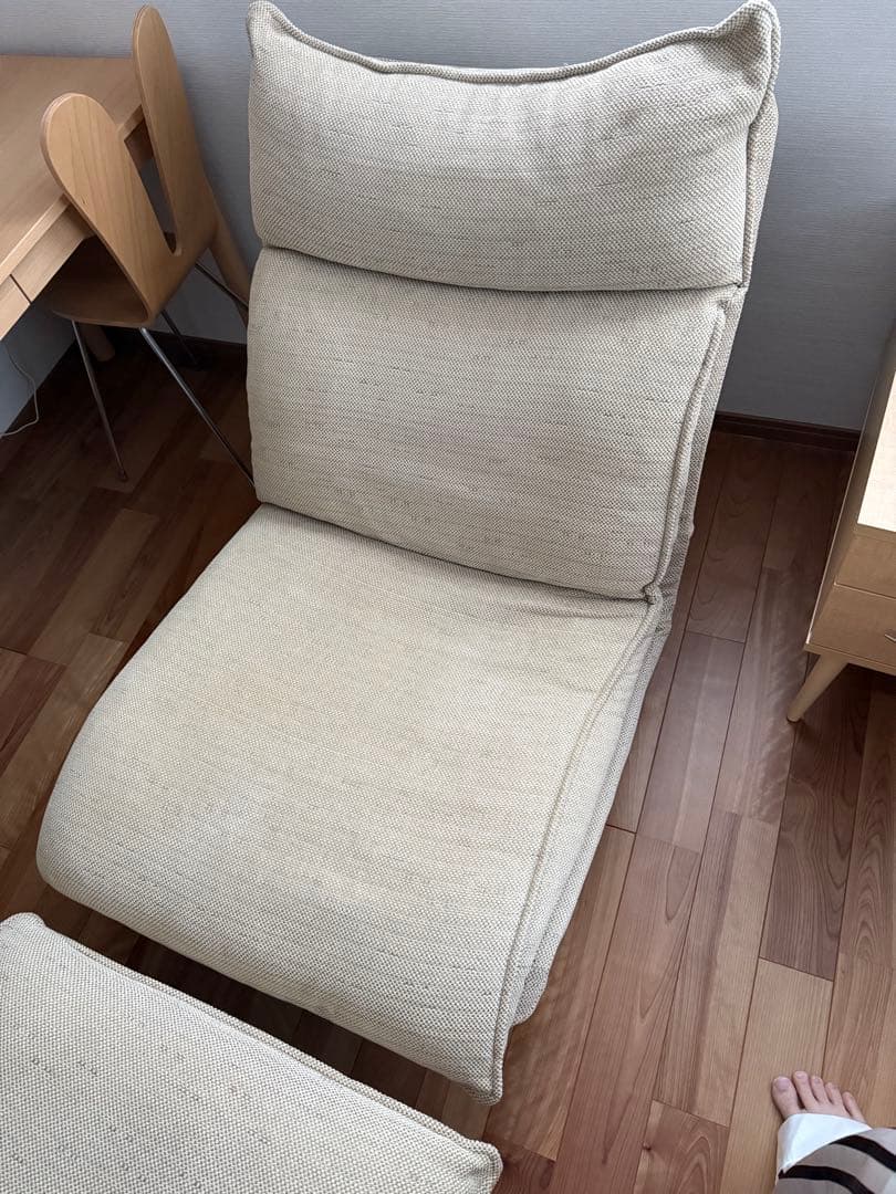 無印　ハイバックリクライニングソファ　オットマン付き　1シーター