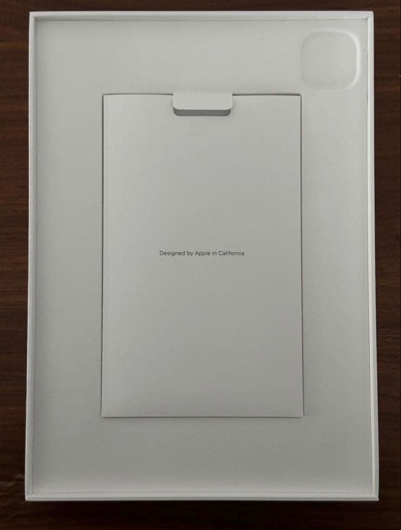 iPad Pro (M4)11インチ WiFiモデル 512GBおまけ付き