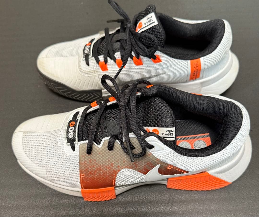 NIKEメンズ ズーム FQ7725-002 テニスシューズ