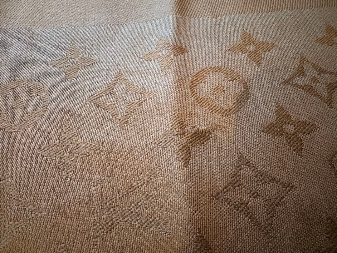 ルイ・ヴィトン 大判ストール