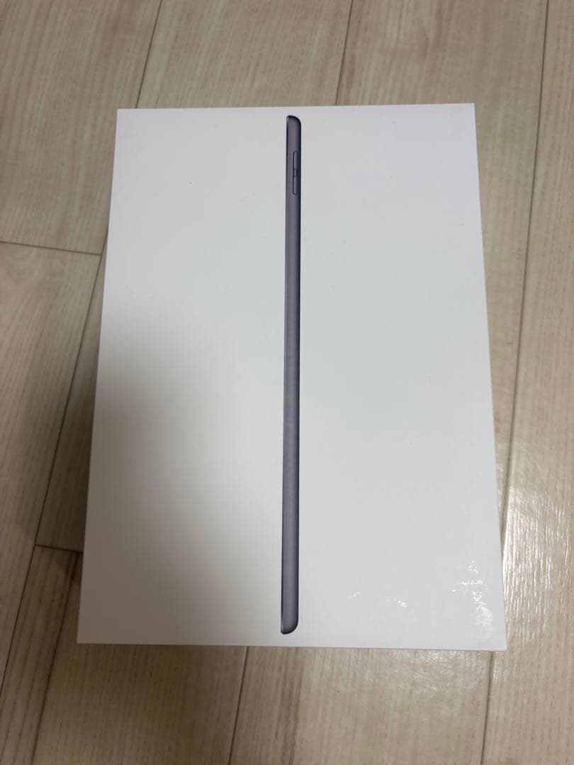 Apple iPad スペースグレー 本体 第7世代 Wi-Fi