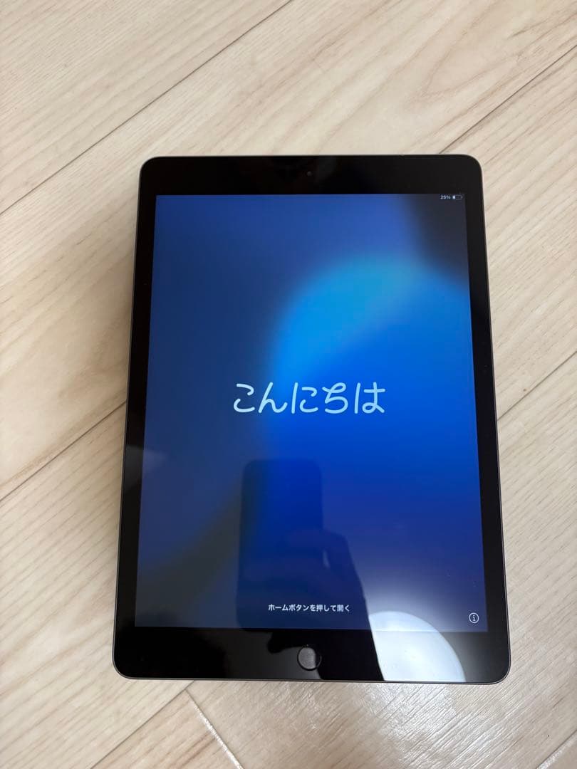 Apple iPad スペースグレー 本体 第7世代 Wi-Fi