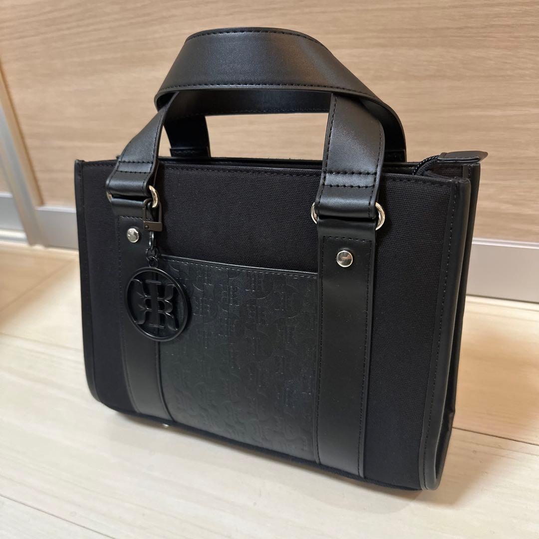 riu embossed tote bag トートバッグ スカーフ付 Rちゃん