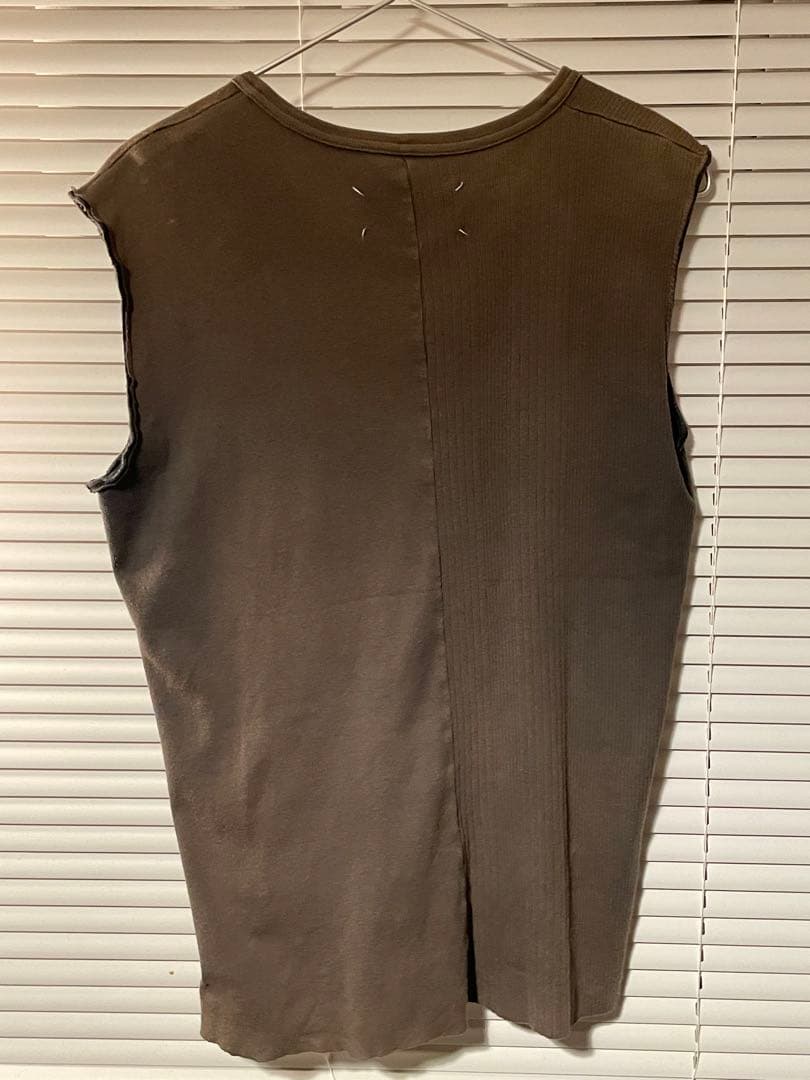 マルタンマルジェラ　10 ノースリーブ