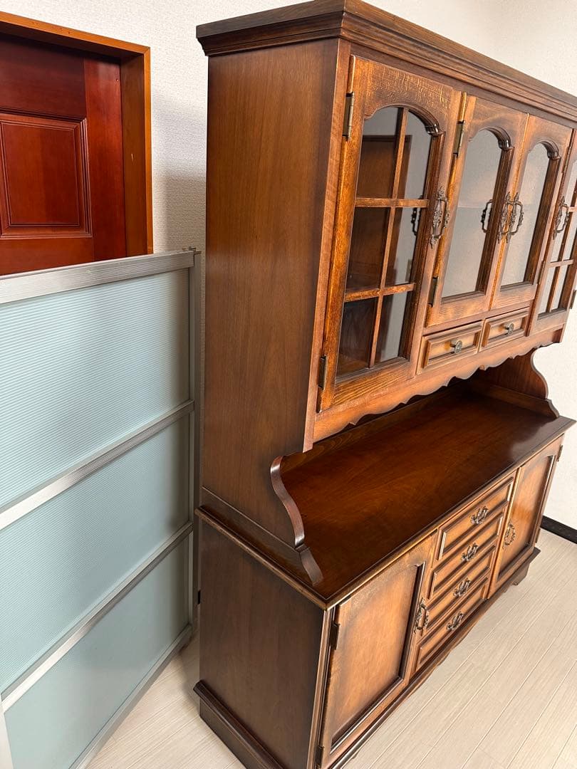 カリモク コロニアルシリーズ 食器棚 カップボード ダイニングボード ※iso※