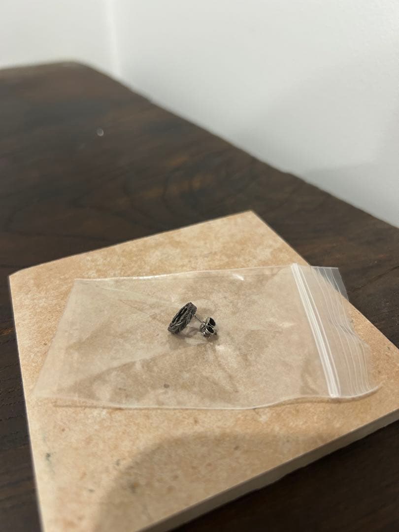 【新品】【特価】GUCCIピアス