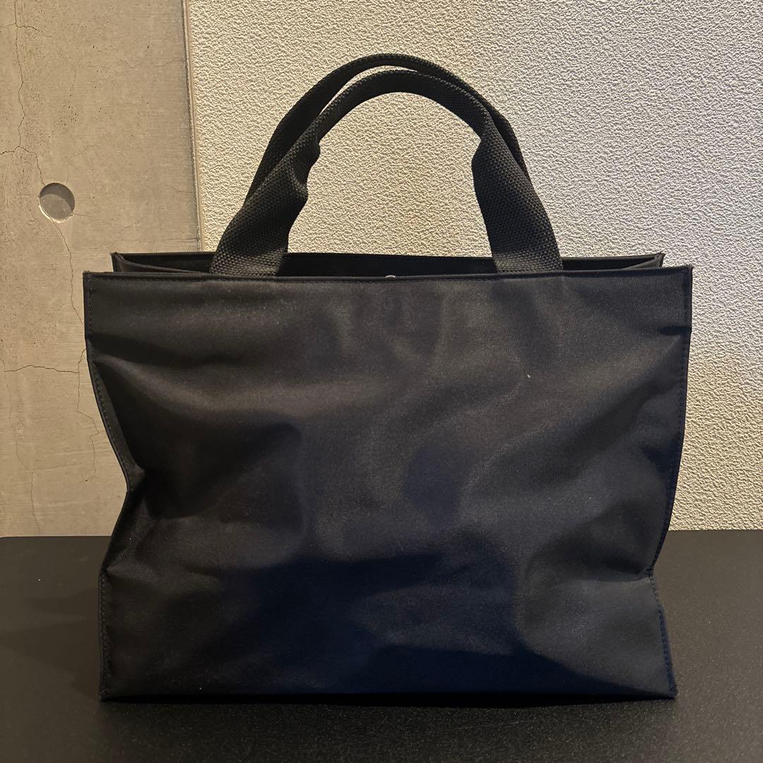 Ferragamo フェラガモ　オードリーヘップバーン　トートバッグ　黒