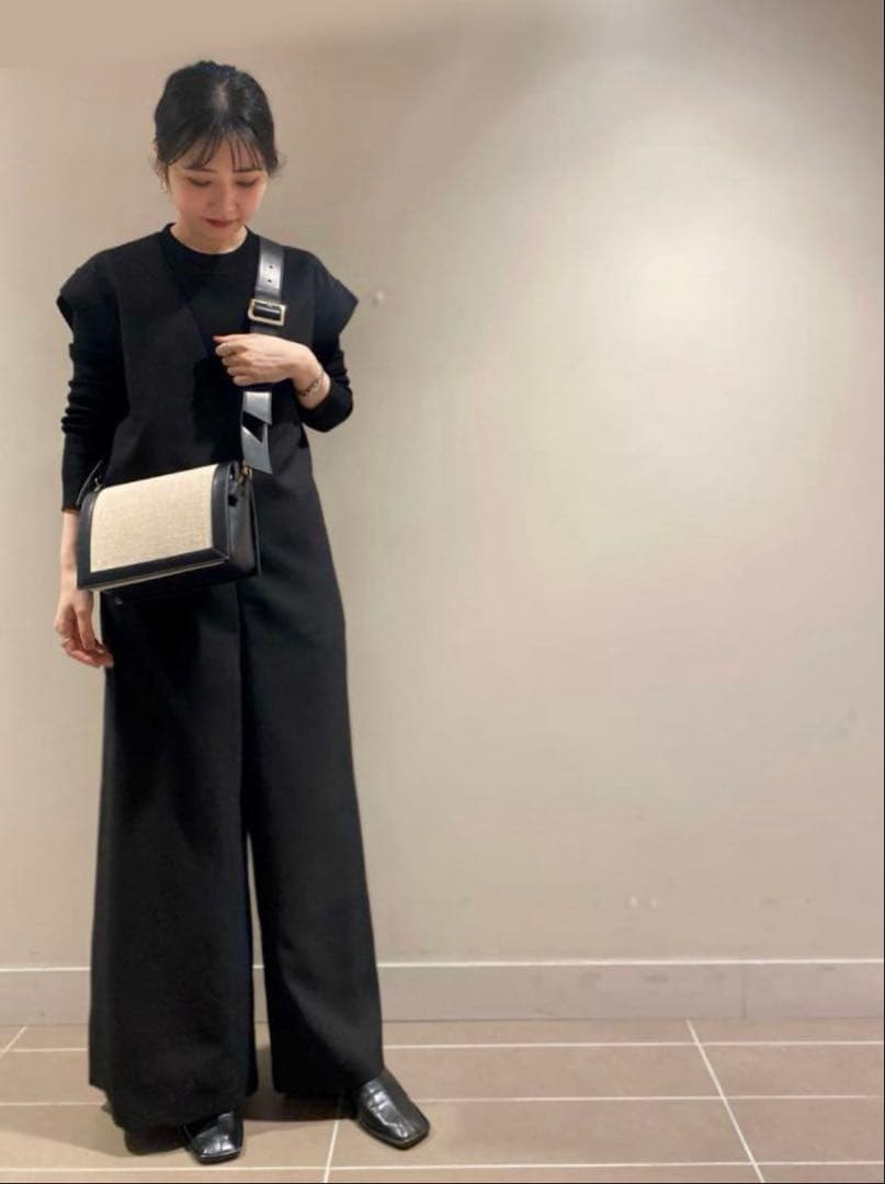 ADORE ドライオックス　Aライン　コンビネゾン　オールインワン　ブラック