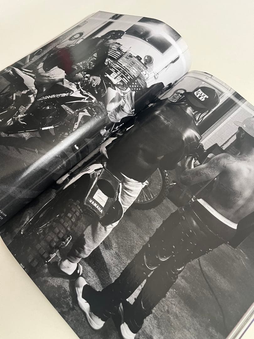 希少　HERO MAN ABOUT TOWN 2冊セット　エディスリマン