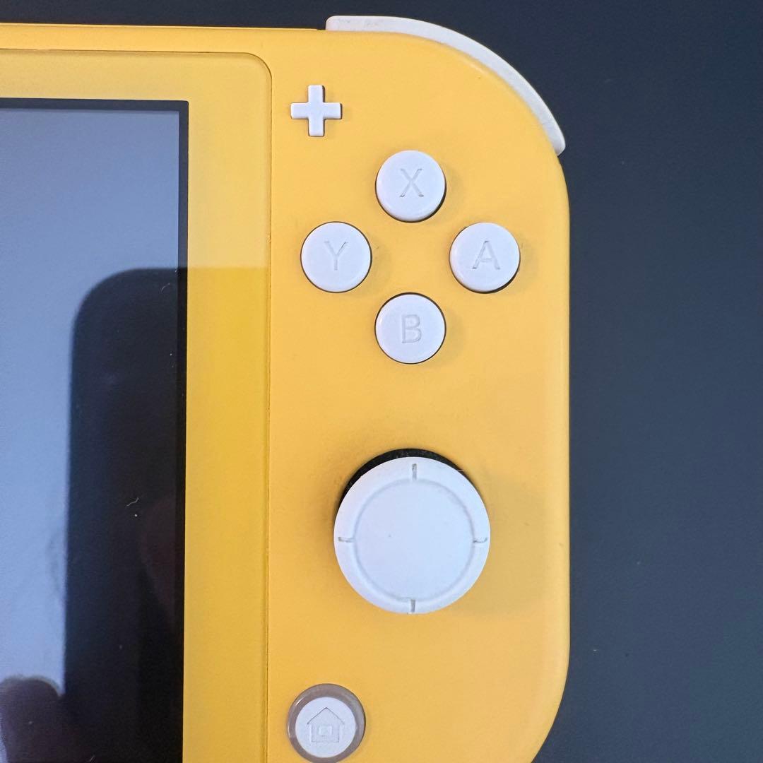 ニンテンドー Switch Lite イエロー