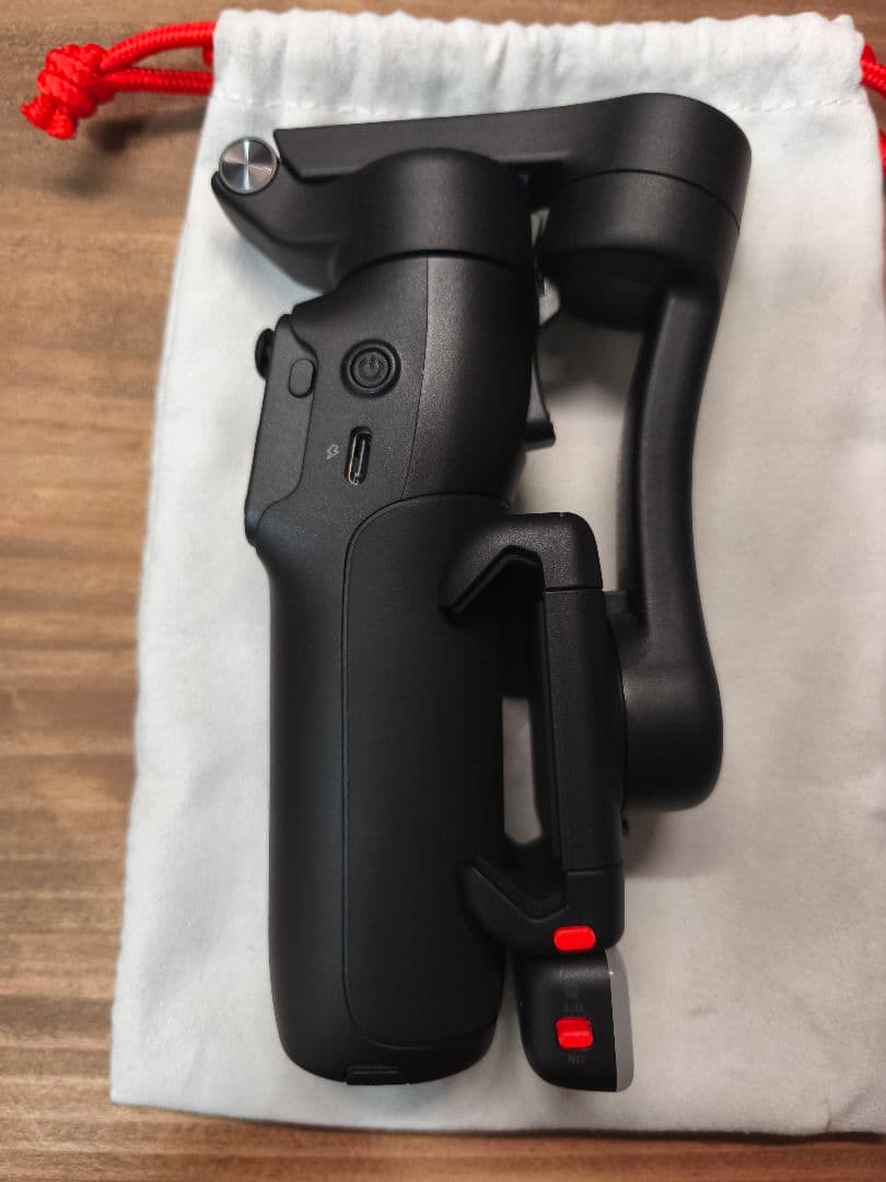 Hohem iSteady V3 スマホスタビライザー