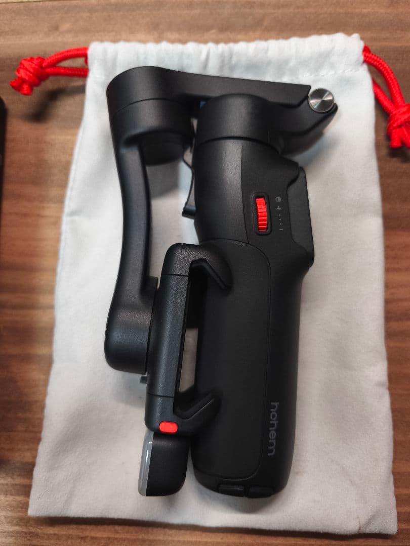 Hohem iSteady V3 スマホスタビライザー