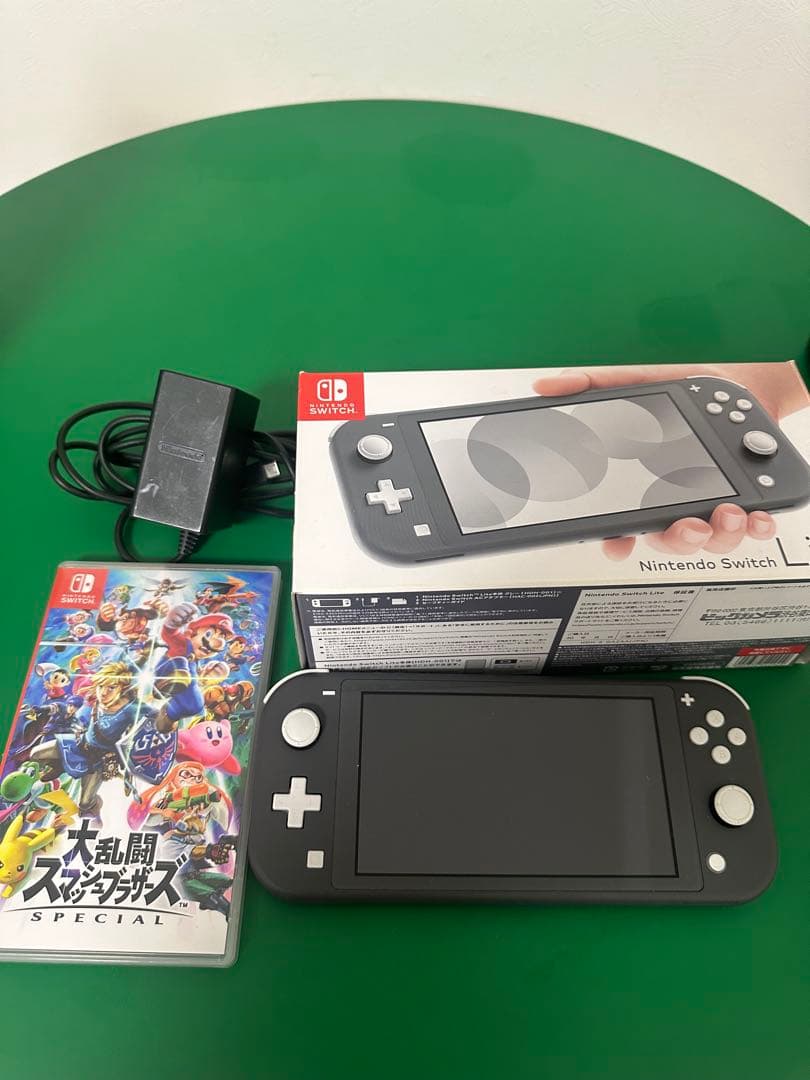 Nintendo Switch Lite グレー +大乱闘スマッシュブラザーズ