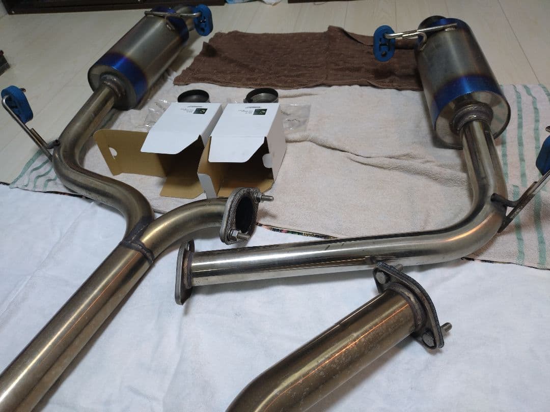 アコードCL7 J'S RACING R304 SUS エキゾーストデュアル