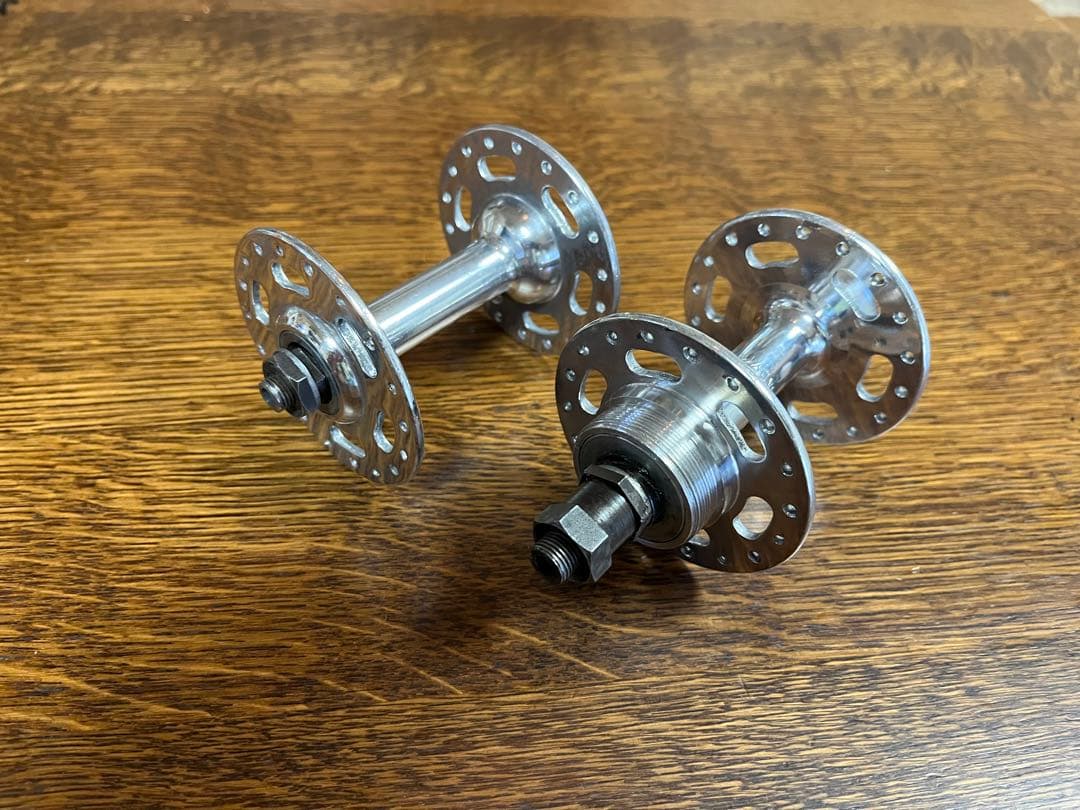 ポリッシュピカピカ❣️NORMANDY ノルマンディ　ラージフランジハブ