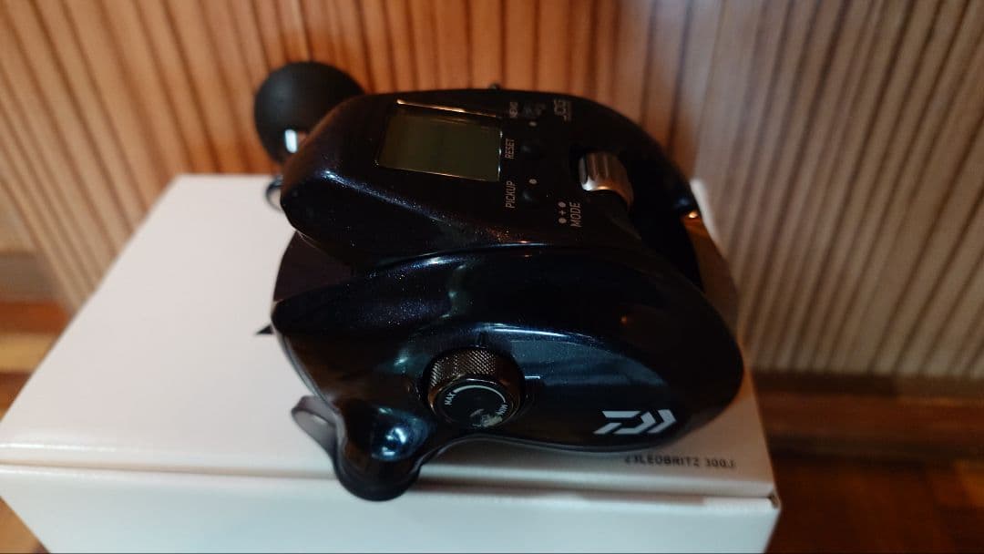 ☆ジャンク☆ダイワ　23 レオブリッツ 300j　保証書未記入