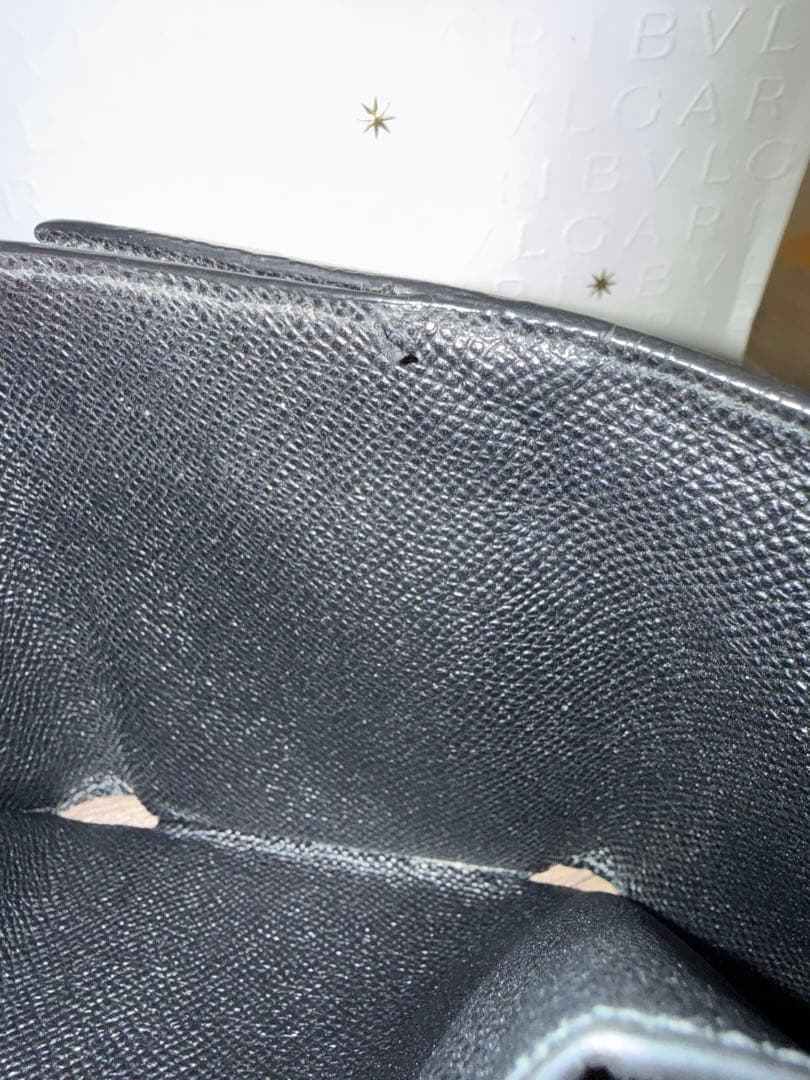 値下げラスト♡箱付きBVLGARI 三つ折り財布 ブラック