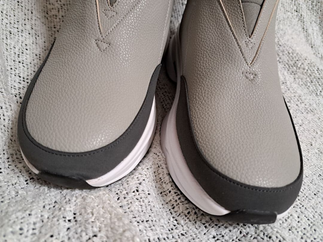 カ*ェ様 未使用に近い！26cm 1PIU1UGUALE3 RELAX　スノーブ