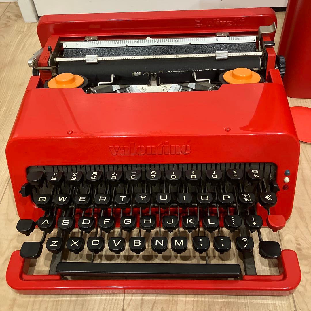 Olivetti Valentine オリベッティ タイプライター 赤バケツ