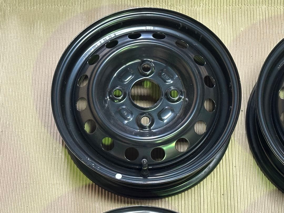 【新車外し】純正　鉄チン&キャップ　4本　ハイゼット　アトレー　S700V系