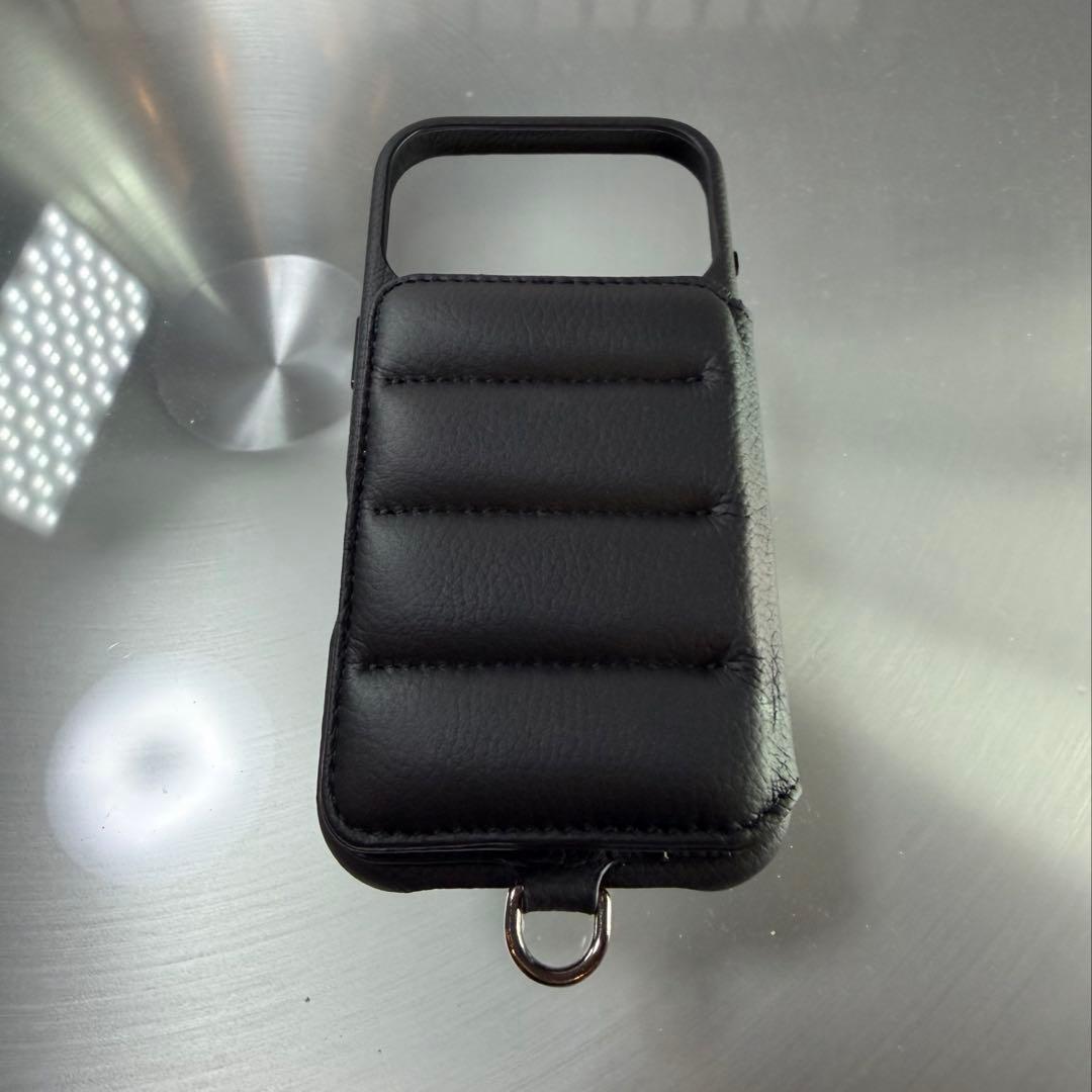 demiu iPhoneケース 17pro 黒　デミュウ