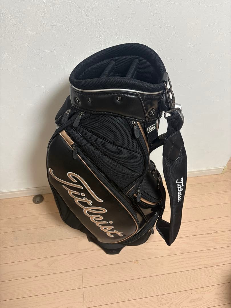 Titleist 黒 キャディバッグ