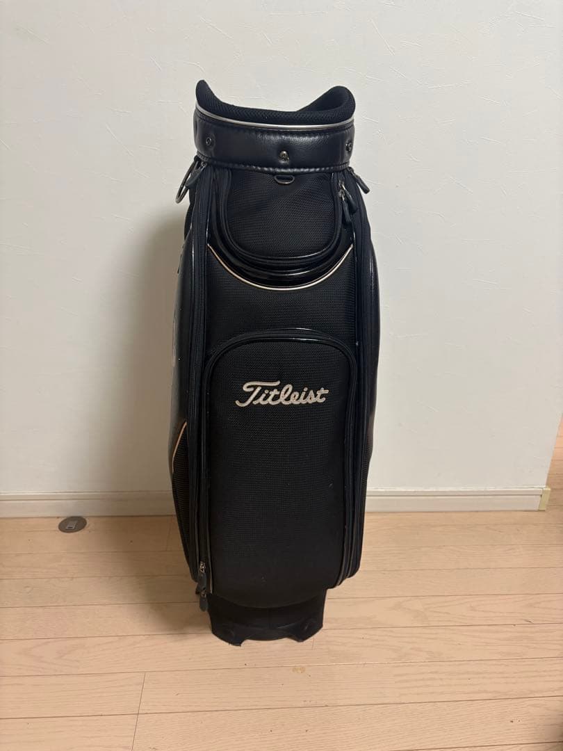 Titleist 黒 キャディバッグ