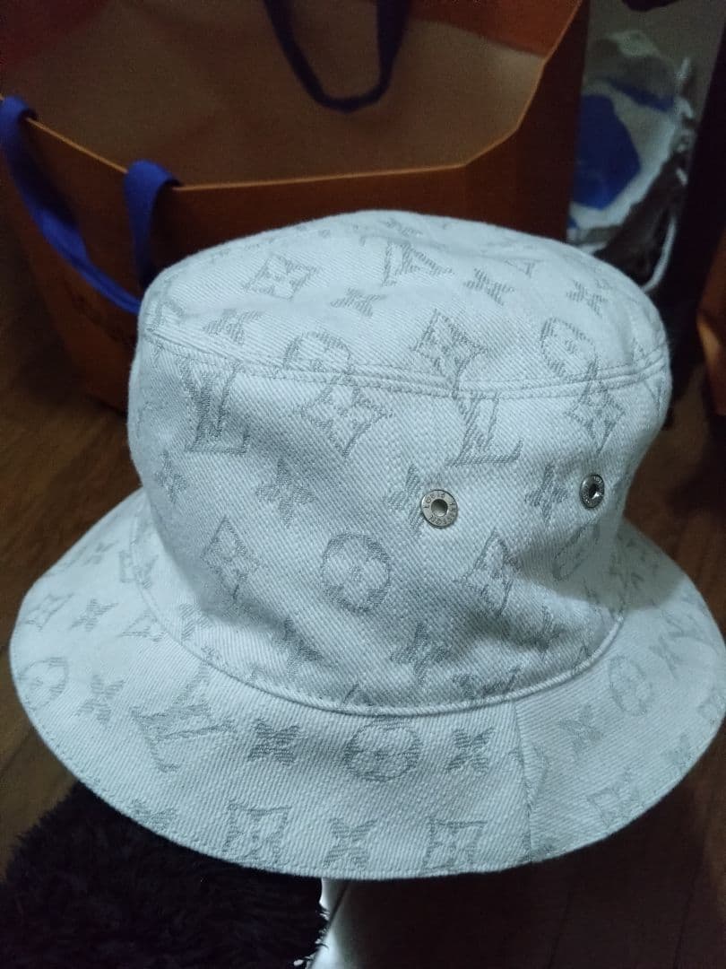 チ*ャ様 極美品♡ルイヴィトン　19AW　シャポー　　バケットハット　リバーシブ