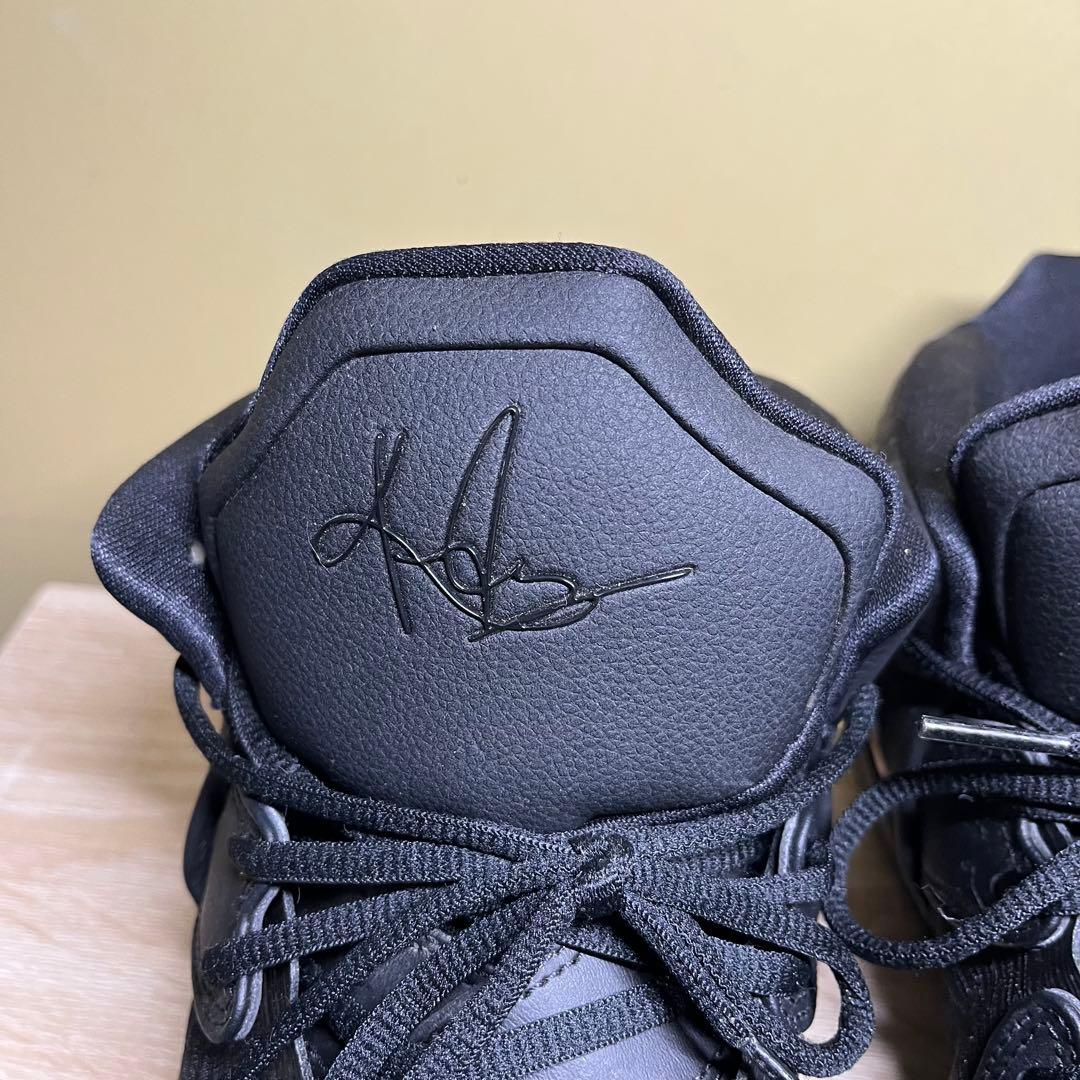 Nike Kyrie Infinity By You ナイキ　バスケシューズ