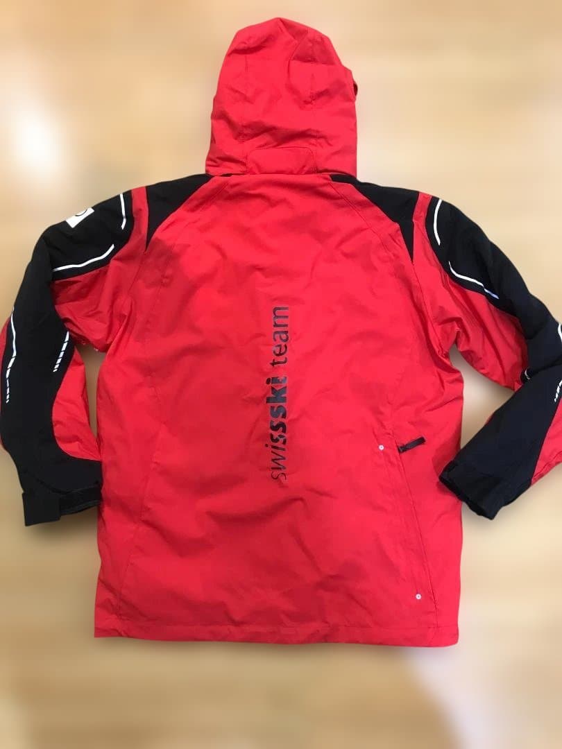 DESCENTE SWISS SKI TEAMモデル中綿入ストレッチスキーウェア