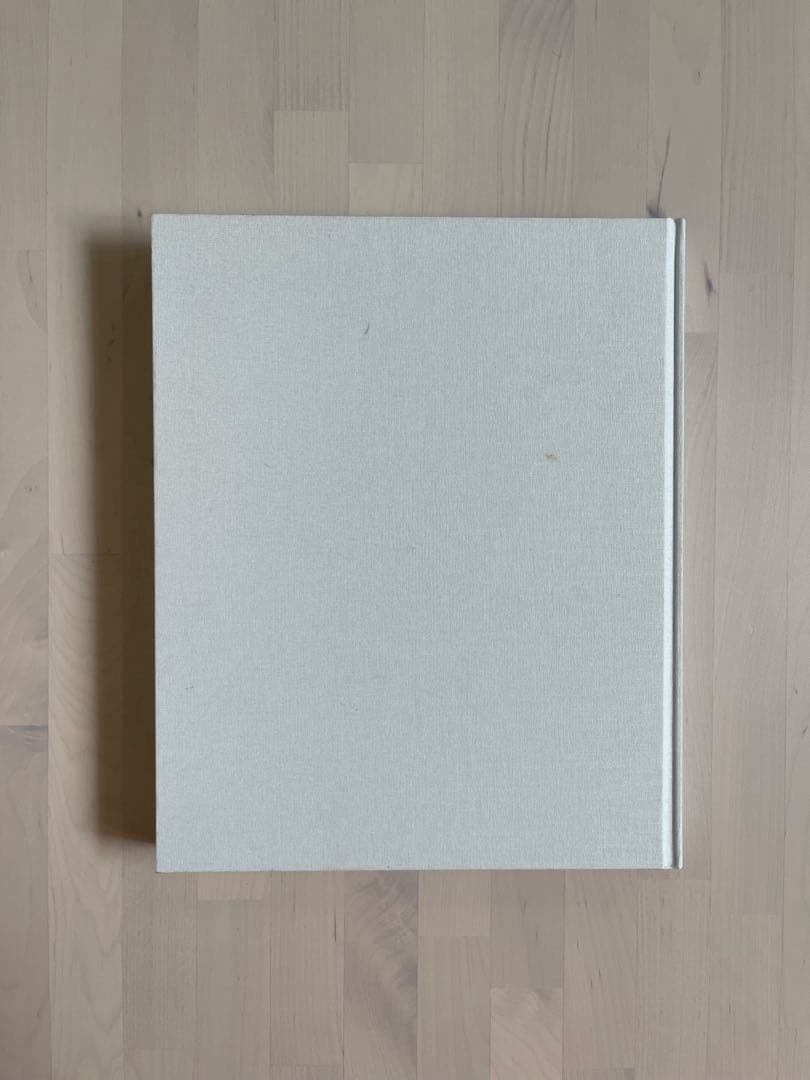 Designed by Apple in California(大サイズ）