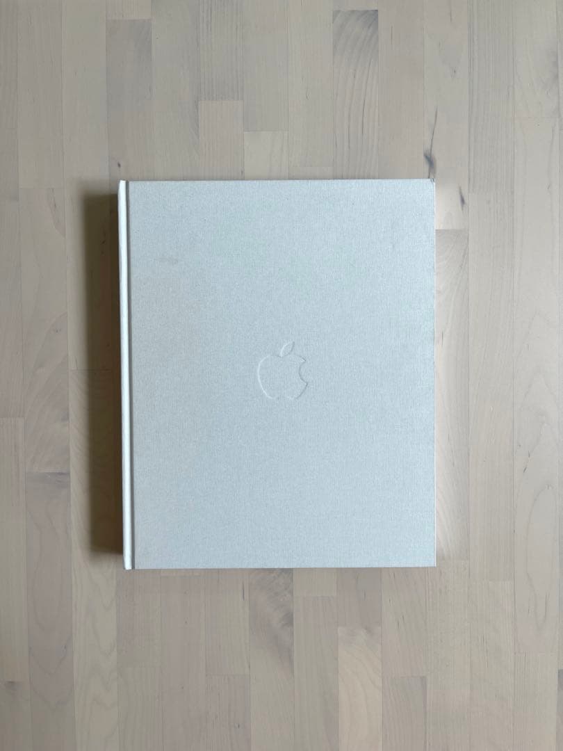 Designed by Apple in California(大サイズ）