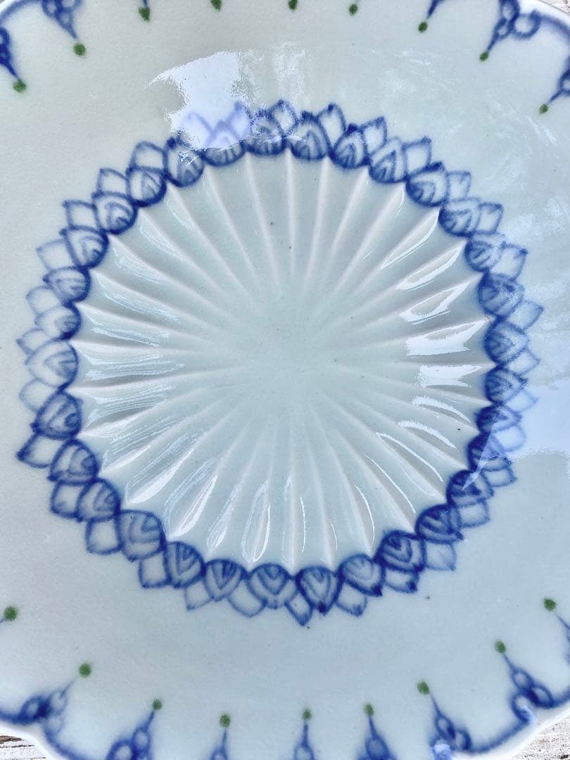 【新品未使用/稀少】稲村真耶　呉須絵付うろこ文様大皿