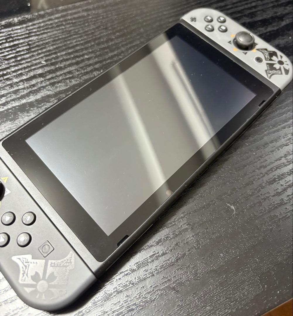 D*i様 Switch モンハンエディション　スマブラ&マリカ付き