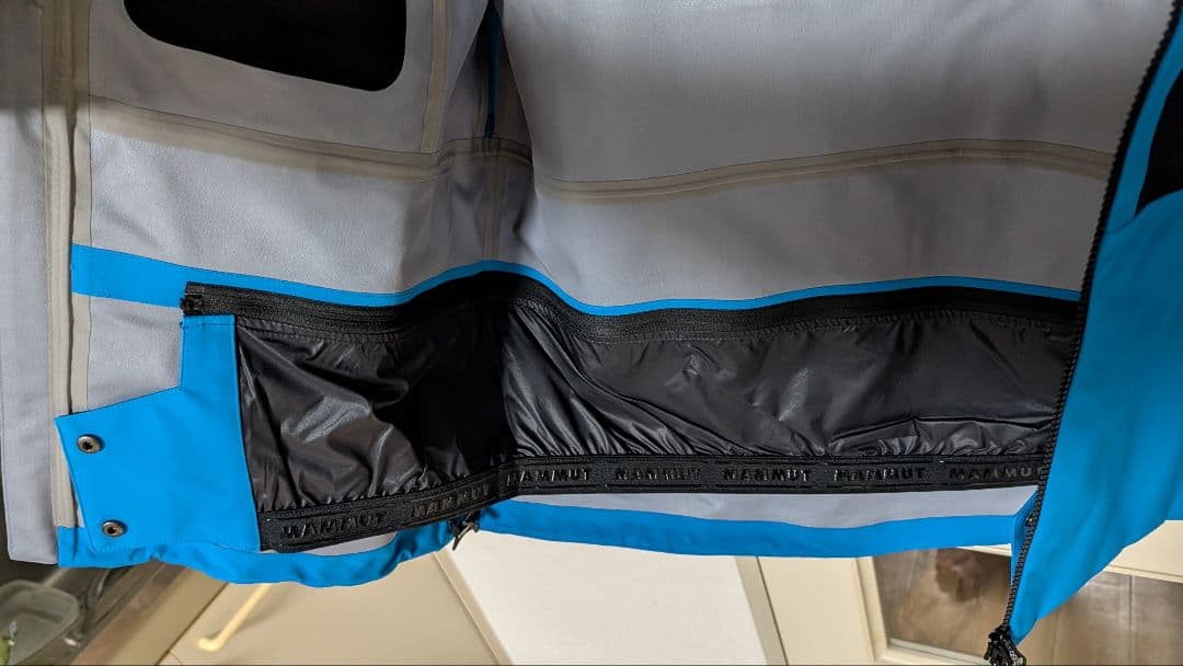 [新品未使用]MAMMUT Stoney HS Hooded Jacket