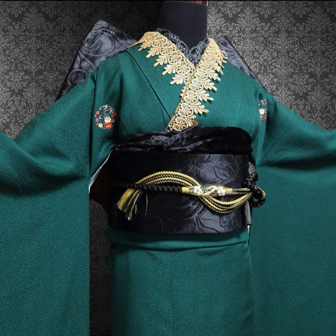 SALE中☆振袖フルセット(7点)・成人式・緑・色無地振袖・三つ紋・モノトーン