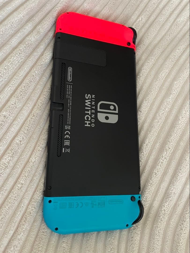 Nintendo Switch 青/赤 本体 + 付属品 +純正ケース