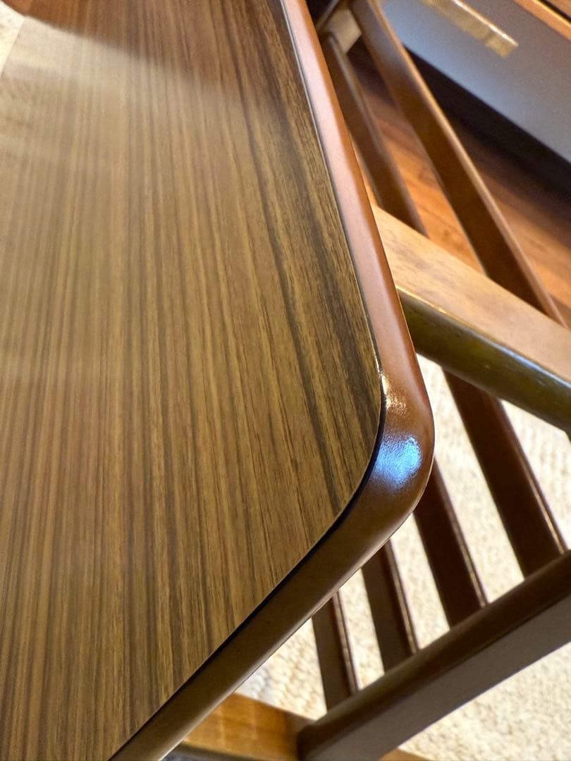 カリモク60リビングテーブル　ウォールナット