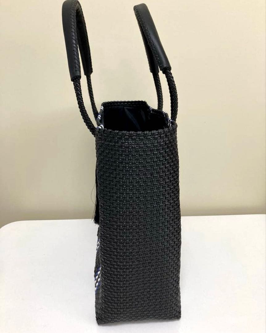 Sora★WOVEN ウーブン メキシコ製 かごバッグ タッセルチャーム付