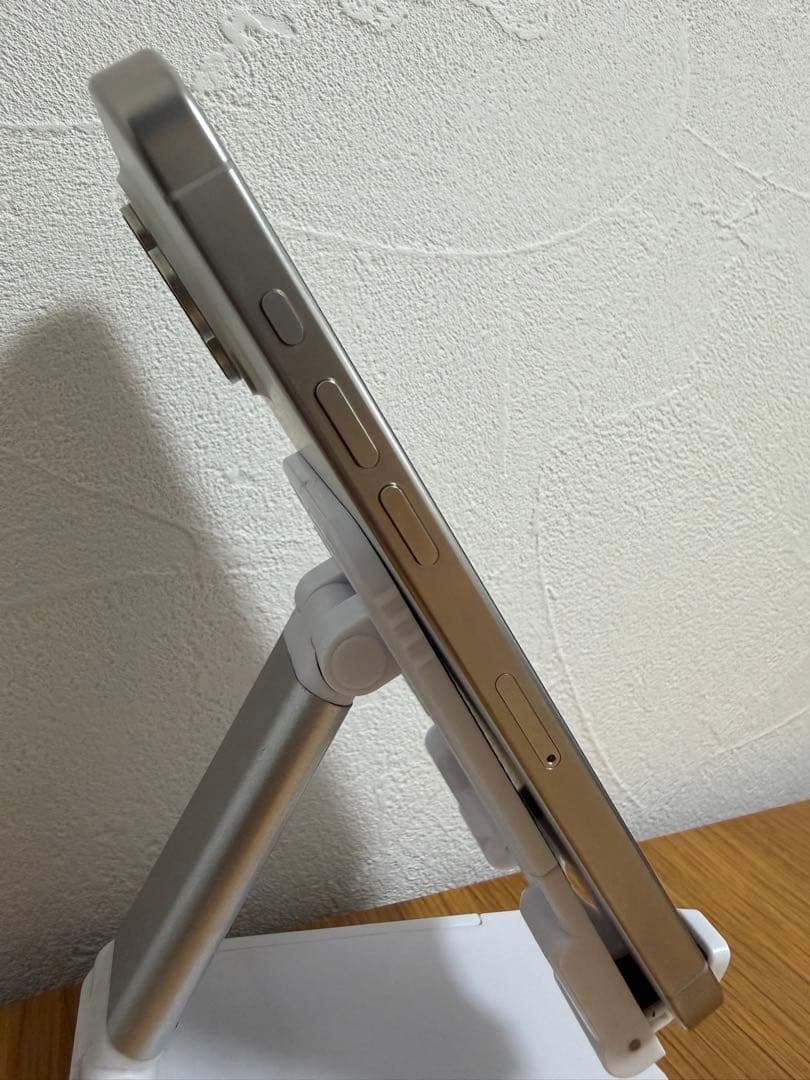 iPhone 15 Pro Max( 液晶漏れ )ジャンク品